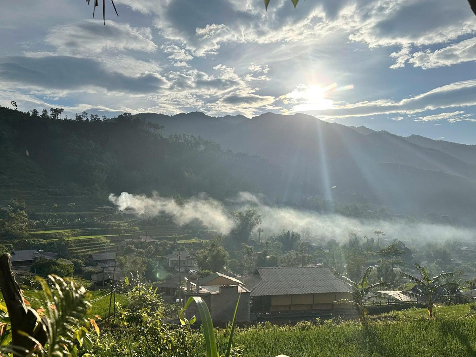 Zoni Home Tram Tau Cham Ta Lao Esterno foto